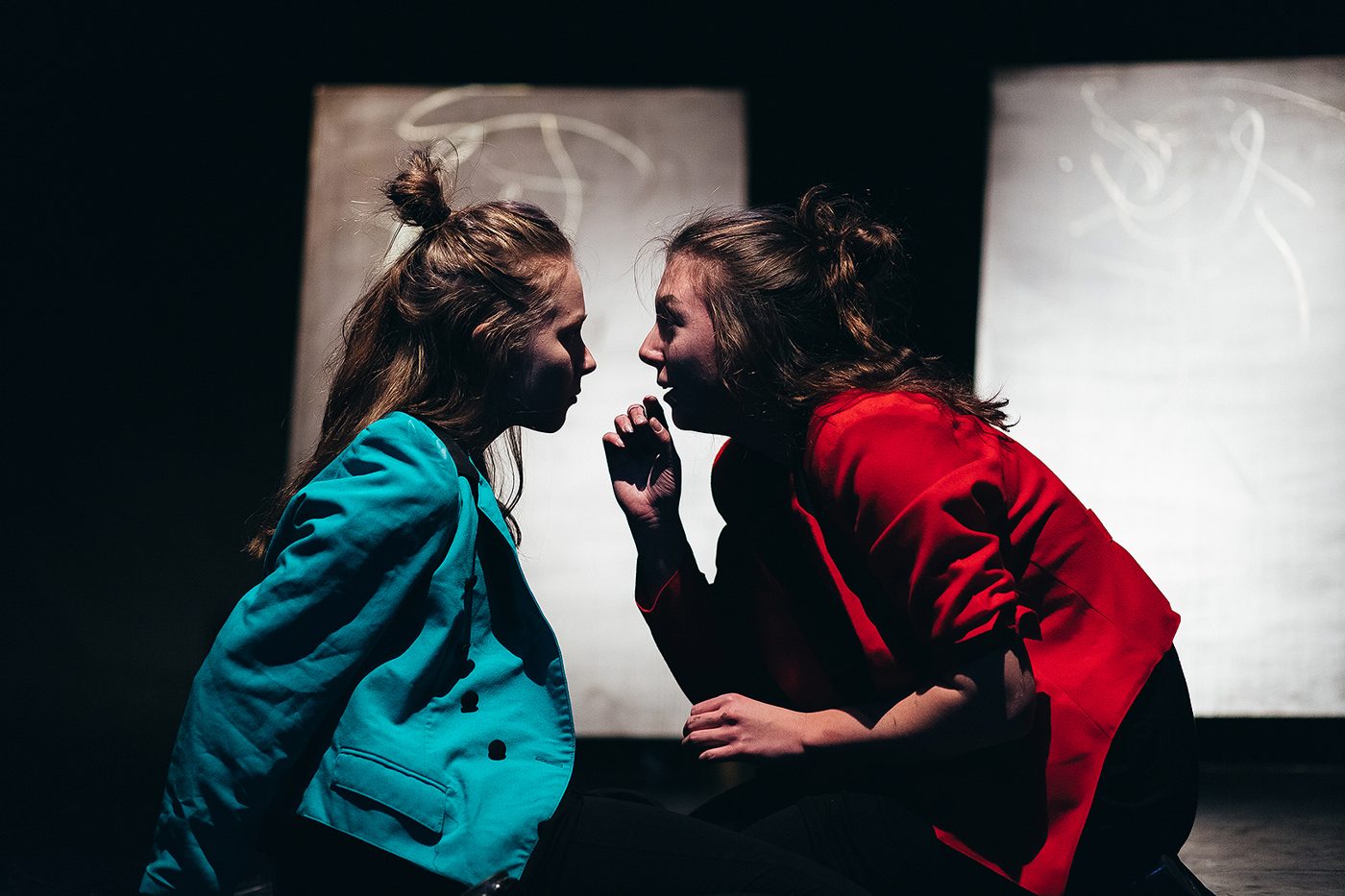 Hey You!, Krzyk Theatre